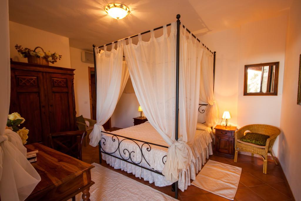 Sa Ruscitta Bed & Breakfast SantʼAntìoco Oda fotoğraf
